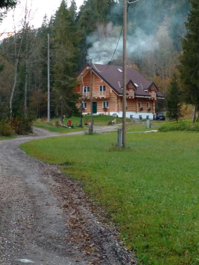 Nötsch Chalet Le Dorf المظهر الخارجي الصورة