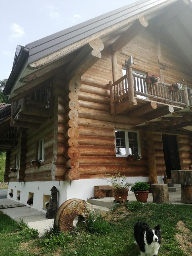 Nötsch Chalet Le Dorf المظهر الخارجي الصورة