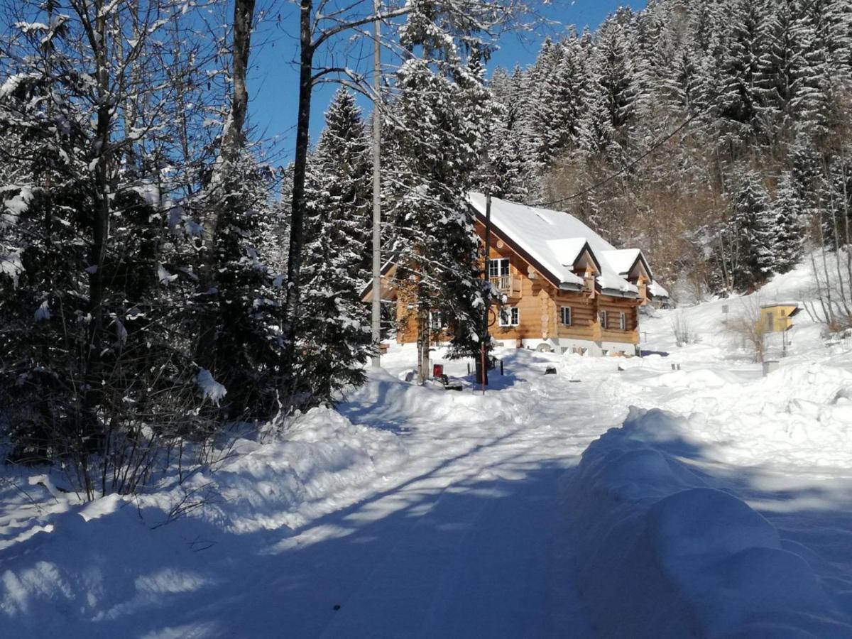 Nötsch Chalet Le Dorf المظهر الخارجي الصورة
