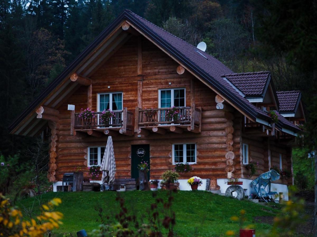Nötsch Chalet Le Dorf المظهر الخارجي الصورة